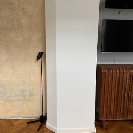 Vauxhall Gardens Varšava