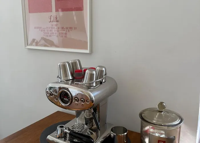 Apartment Vauxhall Gardens